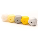 Siliconen hexagon kralen mix geel 15mm 5st.