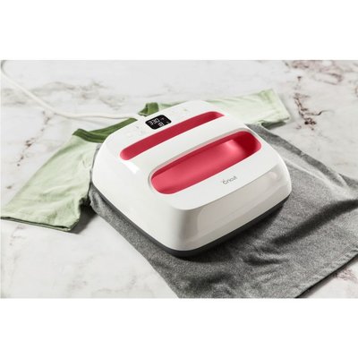Medium Cricut Easy Press 2