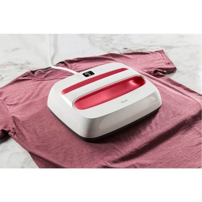 Large Cricut Easy Press 2