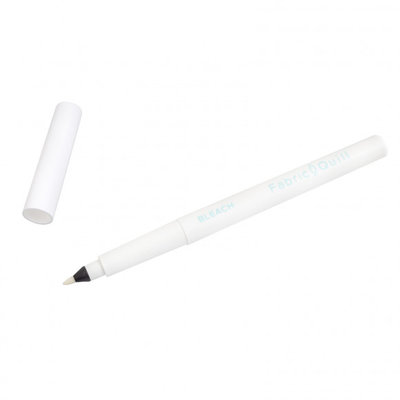 We R Memory Keepers Fabric Quill Bleach Pens 2st.
